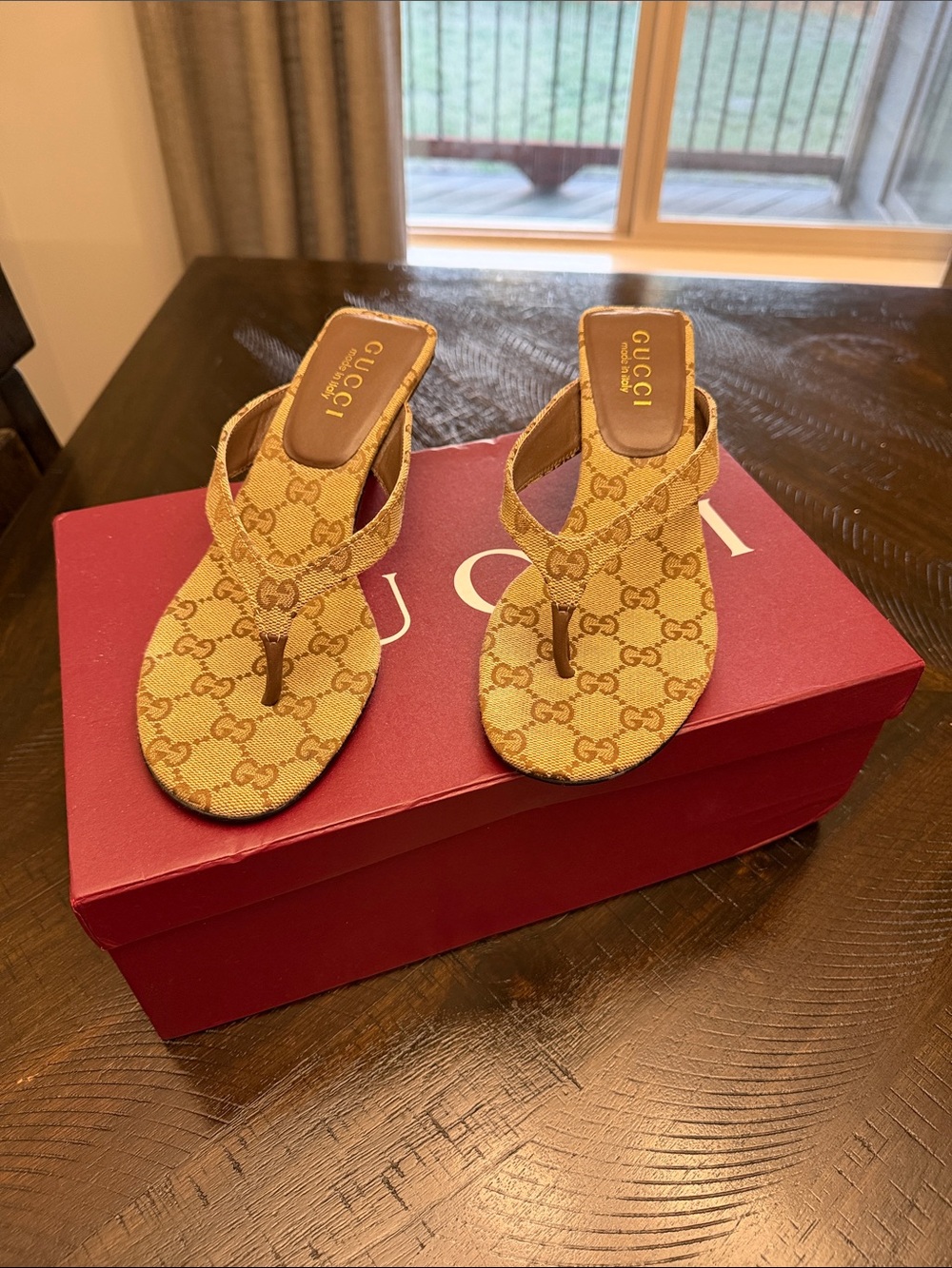 Gucci Tan GG Canvas Thong Sandals never worn